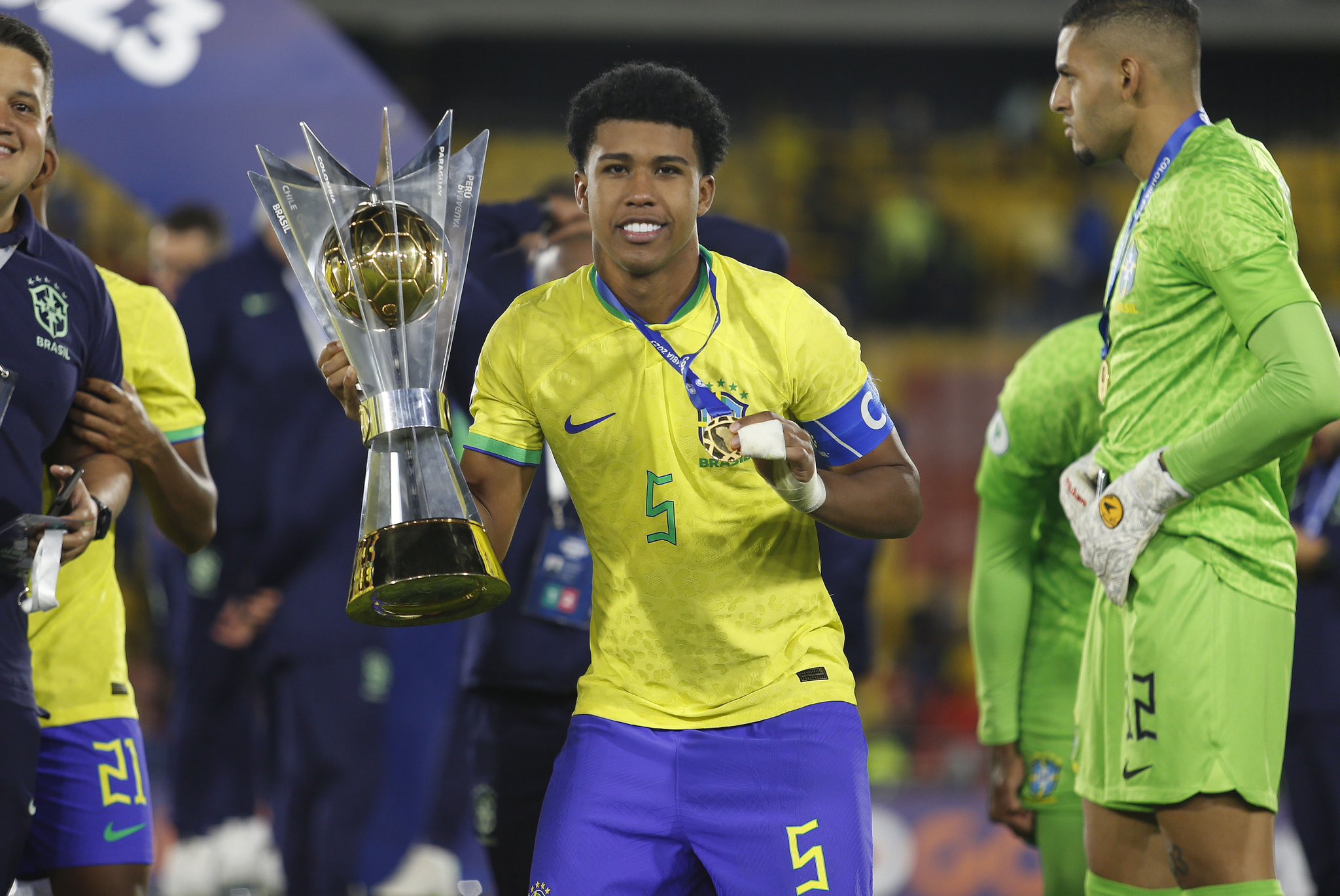 关于罗马赛后主帅复盘；志在社区盾名次提升；震撼外界；球探报告显示潜力的信息开云娱乐