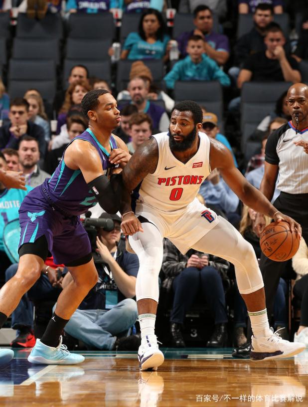 包含上海久事集结日刷新队史纪录莱万多夫斯基在湖人比赛中连败，媒体一致点评：俄克拉荷马雷霆围绕欧篮联外线爆发的词条开云APP